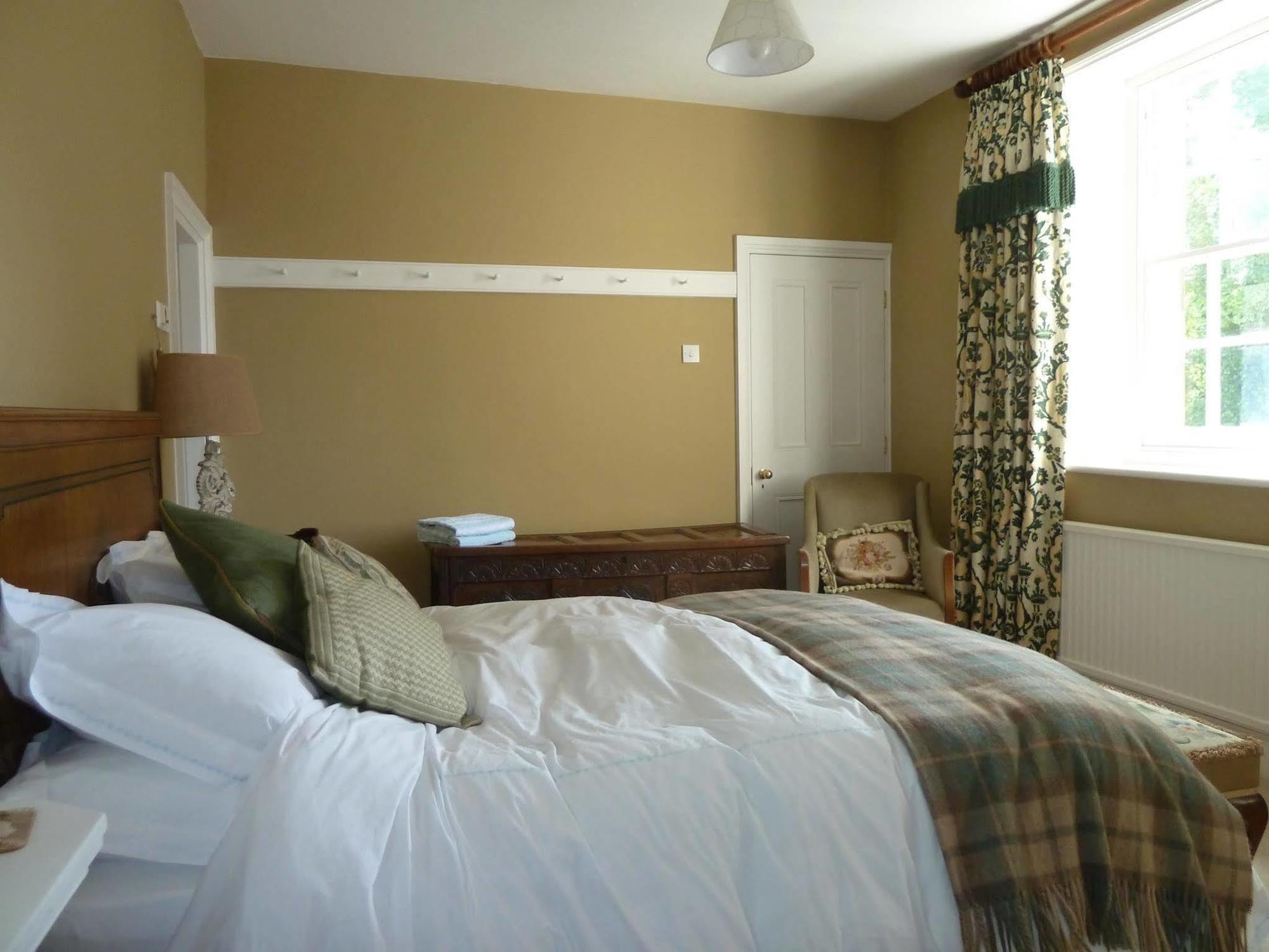 The Old Vicarage B&B Tideswell Extérieur photo